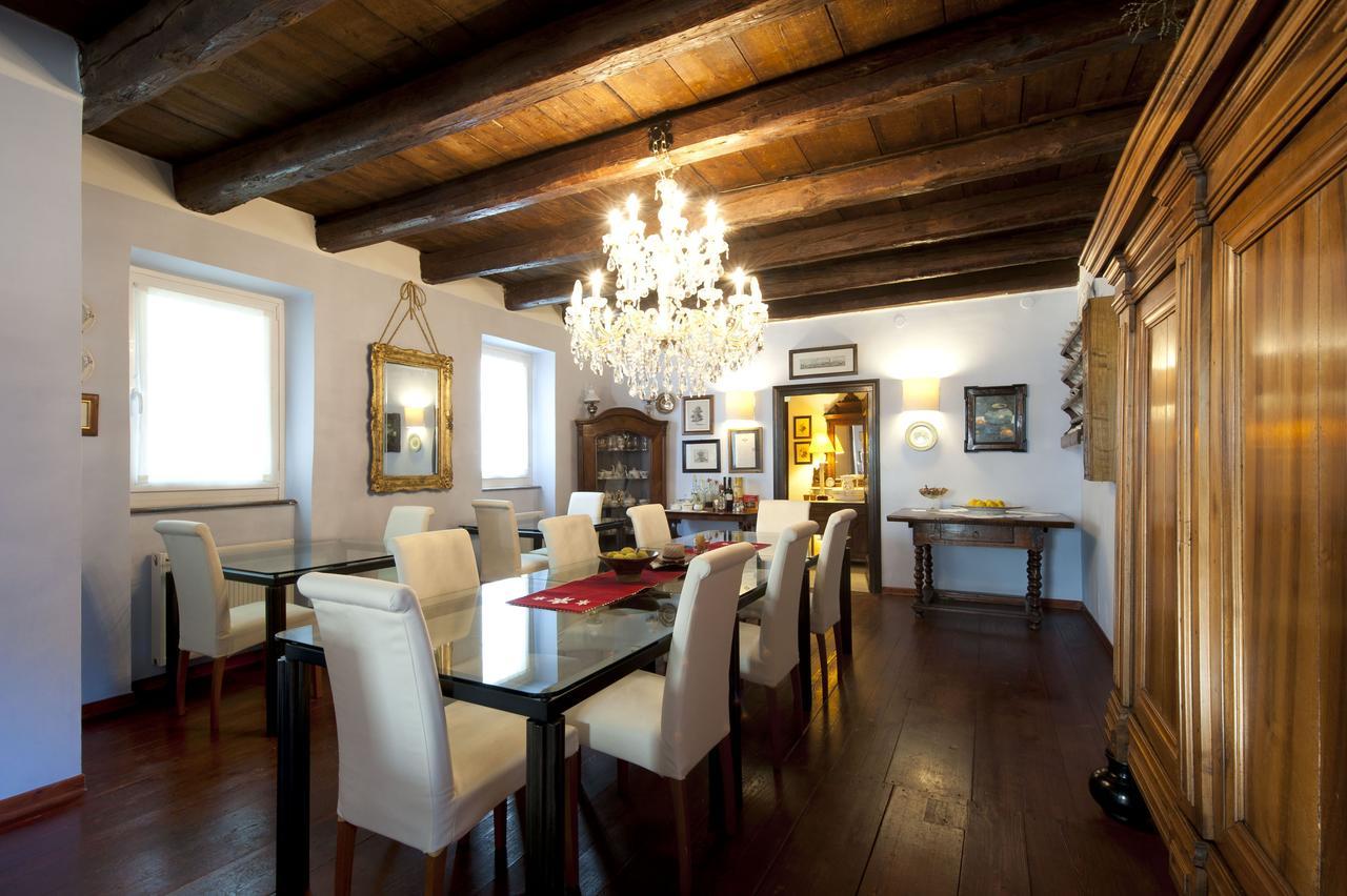 The Blue House Hotel Tolmin Bagian luar foto